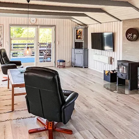 Lovely In With Kitchen Ferienhaus
