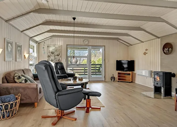 Lovely In With Kitchen Tatil Evi